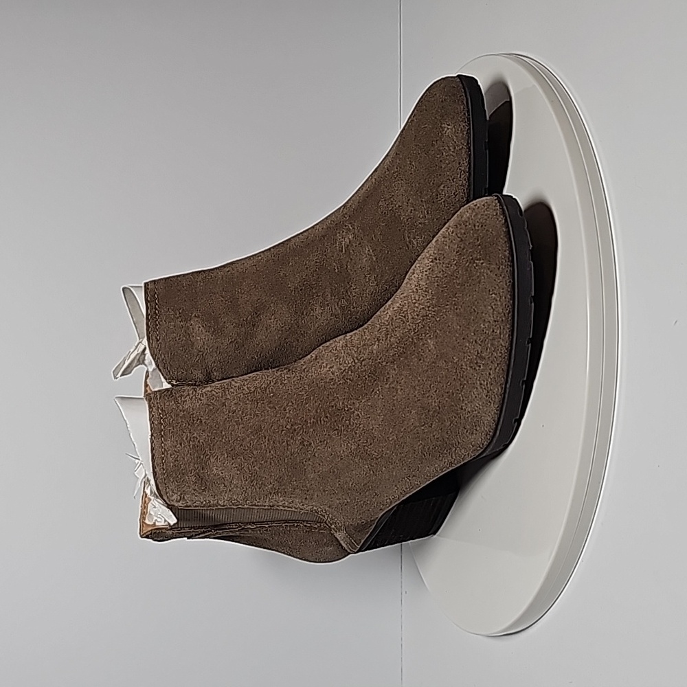 Blondo Victory Booties Ankle Boots Waterproof Suede Block Heel Zipper Brown 7.5 - Picture 2 of 15